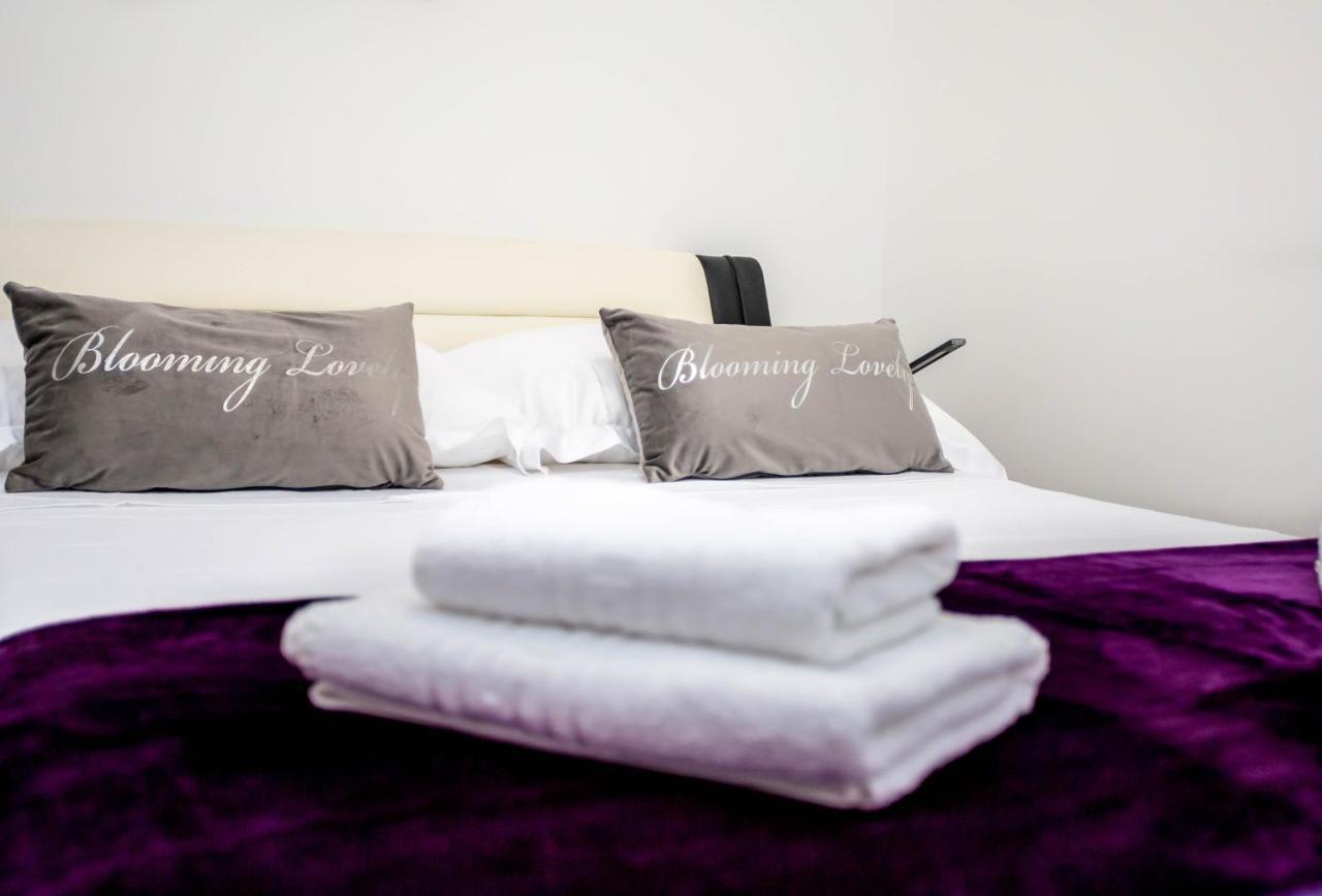 Kostanje Holiday House Antique מראה חיצוני תמונה