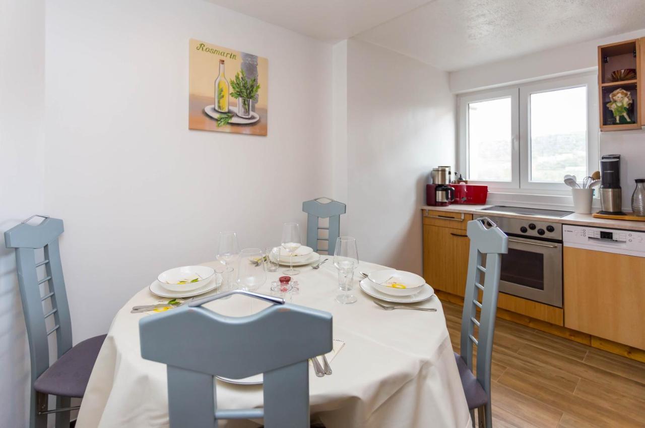 Kostanje Holiday House Antique מראה חיצוני תמונה