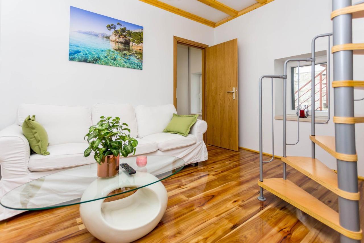 Kostanje Holiday House Antique מראה חיצוני תמונה