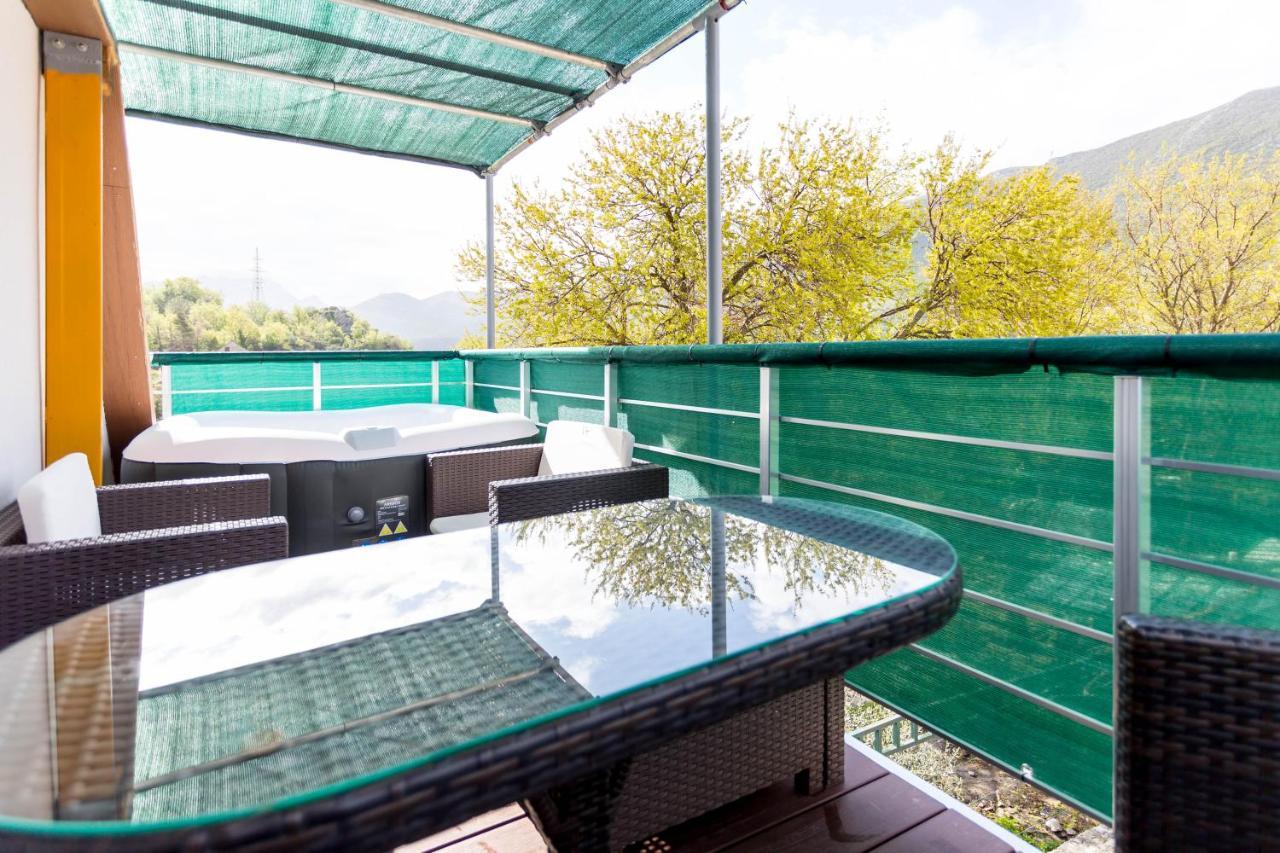 Kostanje Holiday House Antique מראה חיצוני תמונה